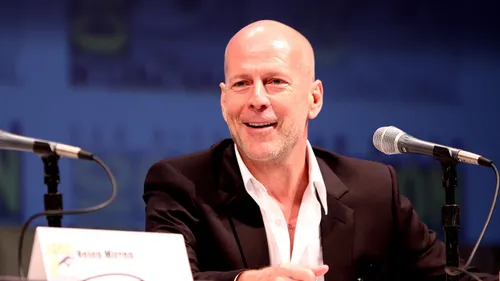Bruce Willis met fin à sa carrière