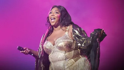 Lizzo décroche le disque de diamant en France avec About Damn Time