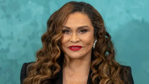Beyoncé : sa mère Tina Knowles victime d'un gros cambriolage, un...