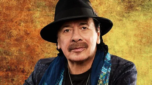 « Je n’ai jamais dit ça » : Carlos Santana dément avoir critiqué la...