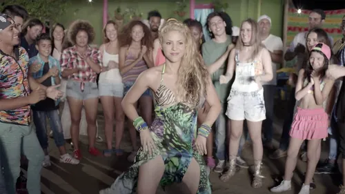 Carlos Vives, Shakira - La Bicicleta