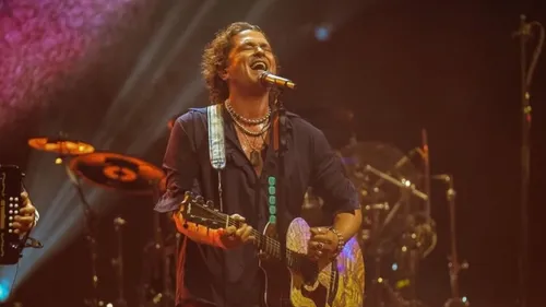 Carlos Vives sort El Último Disco Vol. 1, son nouvel album live