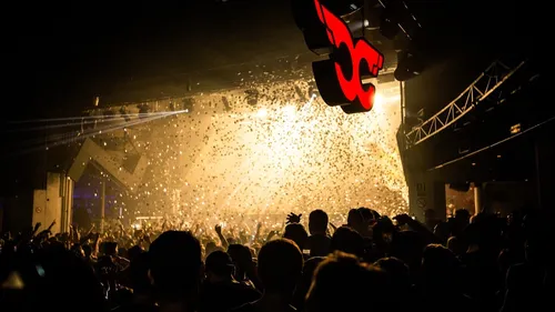 Comment Ibiza est devenue la capitale du clubbing.