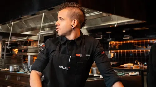 Un menu liquide à 450 euros fait sensation à Madrid 