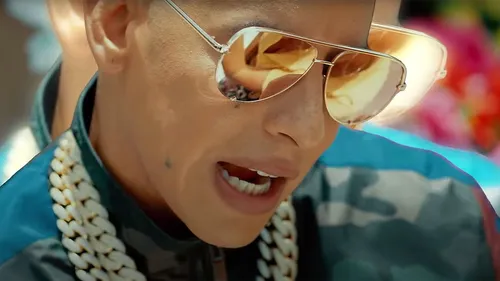 Daddy Yankee - Métele Al Perreo