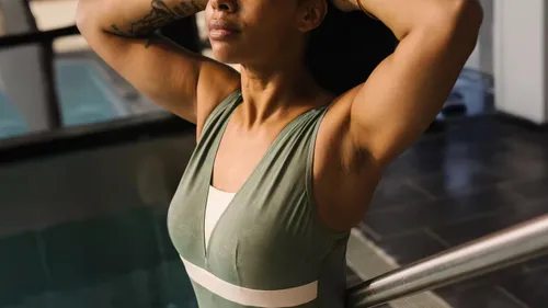 Un maillot de bain pensé pour les femmes après un cancer du sein