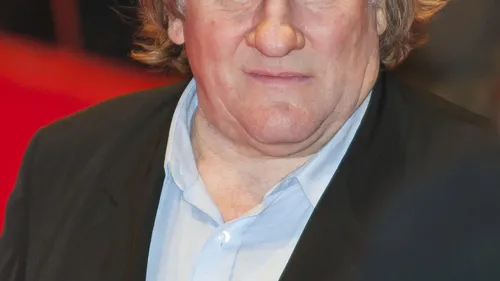 La mise en examen de Gérard Depardieu pour viols et agressions...