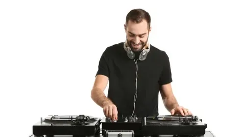 À Paris, quatre semaines pour créer son premier morceau électro !