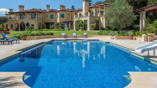 Drake : voici la maison du rappeur en vente pour 88 millions de...