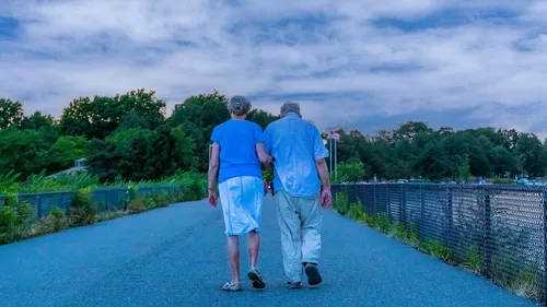 Espagne : après 52 ans de mariage, ils meurent à 45 minutes d’écart 