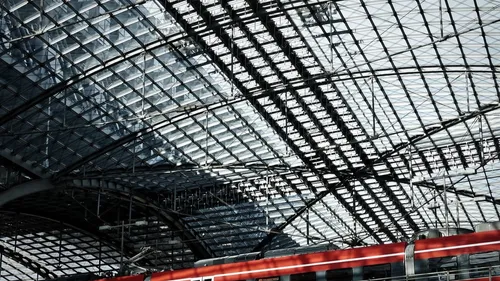 Accident de personne à Cinq-Mars-la-Pile : perturbations sur les...