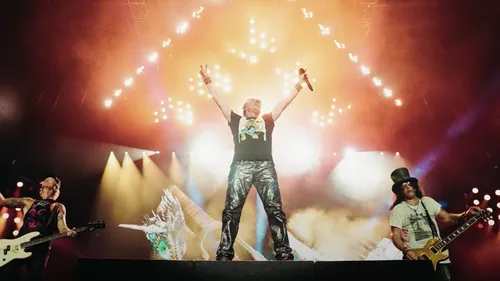 « Perhaps » : Les Guns N’ Roses de retour avec un tout nouveau...