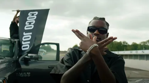 Guy2Bezbar - Rich Porter (Freestyle)