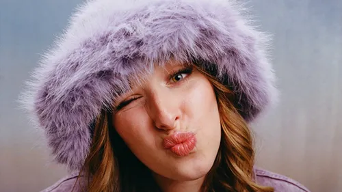 Héléna sort une réédition de son album avec 5 titres inédits ! 