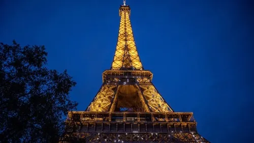 Des DJ sets au coucher du soleil sur la Tour Eiffel !