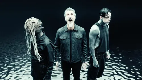 Corey Taylor (Slipknot ) et Serj Tankian (System of a Down) réunis...