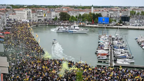 La Rochelle : deux écrans géants sur le Vieux-Port pour la finale...