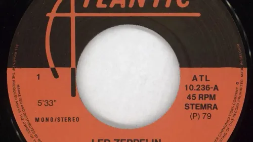 Whole Lotta Love : un très rare 45 T de Led Zeppelin échappe à la...