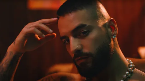 Maluma - Mojando Asientos (Feat. Feid)