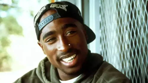 Mort de Tupac : l'enquête avance, la police procède à une...