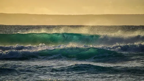 À 13 ans, il réalise une traversée “surhumaine” pour sauver sa...