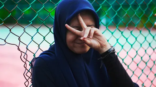 Port du hijab dans le sport : la région Île-de-France suspend ses...