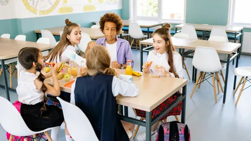 Périgueux et Bordeaux sur le podium des cantines qui servent le...