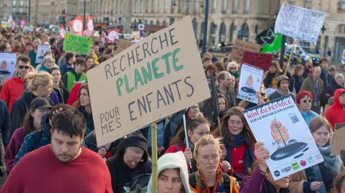 Forage pétrolier à la Teste : Stop pétrole Bassin d'Arcachon se...