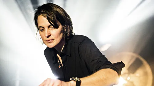 La DJ Chloé signe la B.O de "Gourou"