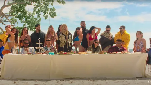 Rauw Alejandro - Caprichoso