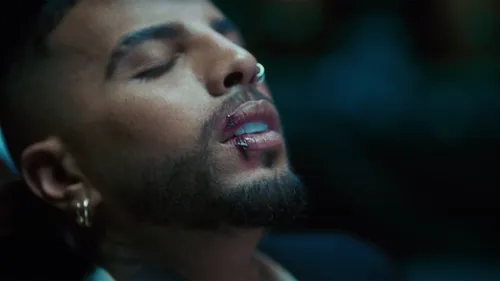 Rauw Alejandro - 7. GRACIAS POR NADA