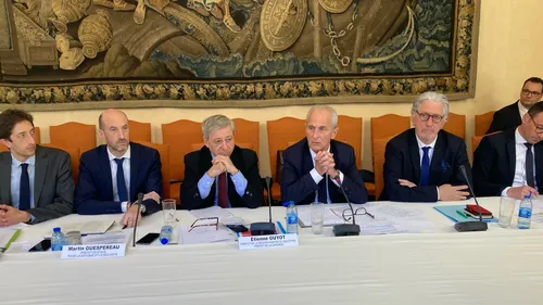 Incendies en Gironde : Hubert Falco n'a pas vraiment convaincu