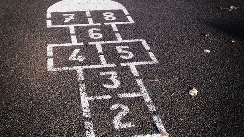 Gironde : des parents d’élèves portent plainte contre le maire de...