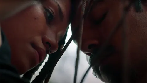 Residente - This is Not America (Feat. Ibeyi)