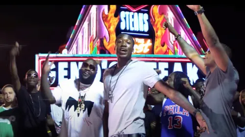 Rick Ross achète la maison de Meek Mill sans le prévenir (et en cash)