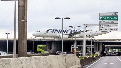 Un quart des vols annulés jeudi à Roissy en raison d’un mouvement...