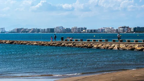 Catalogne : une cité balnéaire privée d’eau potable cet été 