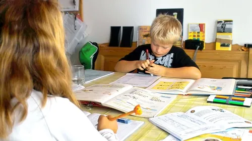 École à la maison : de plus en plus de familles ont franchi le pas 