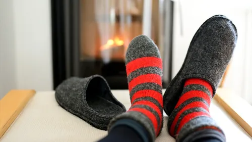 Les ventes de pantoufles de Limoges explosent grâce aux confinements