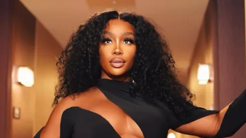 Sacrée "femme de l'année", SZA explose les records avec son album...