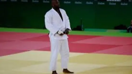 Lormont : après une inauguration en présence de Teddy Riner, le...