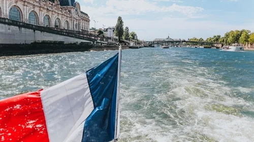 Uber Boat : l'apéro sur l'eau débarque en France