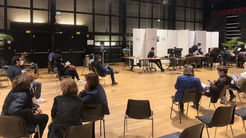 Plus de 80 % de Parisiens ont reçu leur première dose de vaccin...