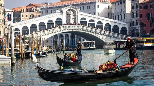 Italie : un gondolier suspendu pour dopage