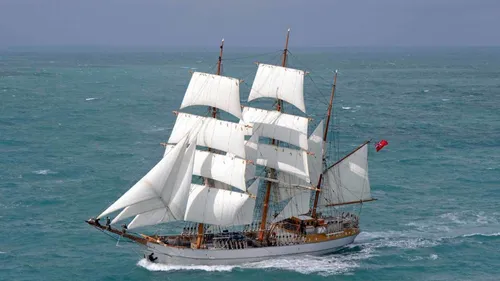 Deux voiliers d'exception arrivent à Arcachon