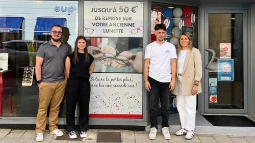 À La Talaudière, 12/10e Les Opticiens Lunetiers reprend et valorise...