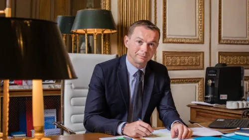 Réforme des retraites : "Nous y sommes" lance Olivier Dussopt