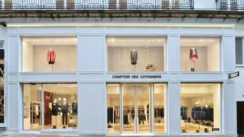Une cinquantaine de magasins Comptoir des Cotonniers et Princesse...