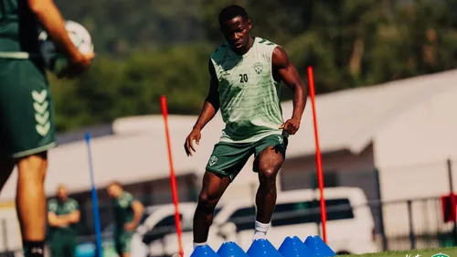 Canicule : l'ASSE affrontera Lausanne à huis clos