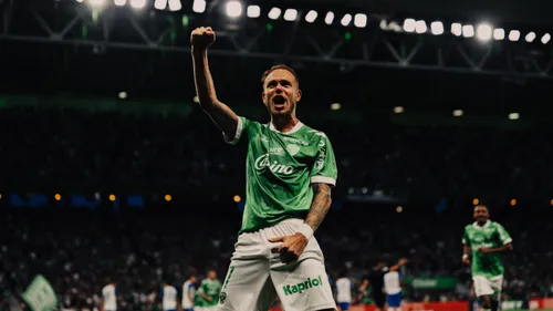 L’ASSE déroule face à Grenoble : 4-0 avec défense impériale